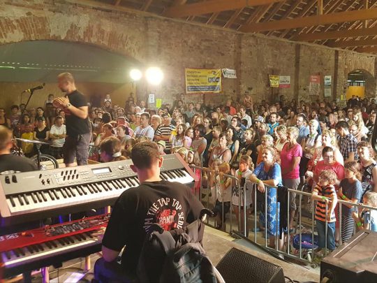 Projekt Mládež kraji - koncert The Tap Tap - Řepice u Strakonic 15.6.2019
